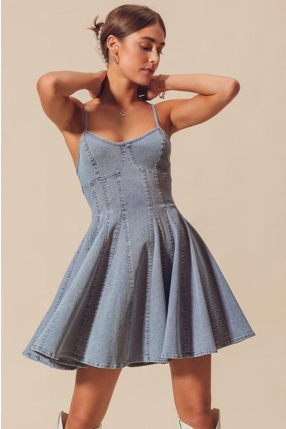 Close-up of the bustier-style corset bodice and soft cotton blend chambray fabric texture